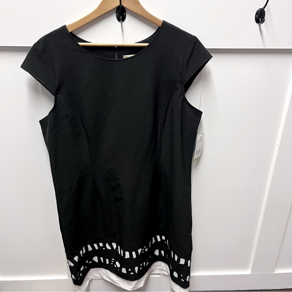 NWT‎ Harvé Benard black laser cut dress size 16